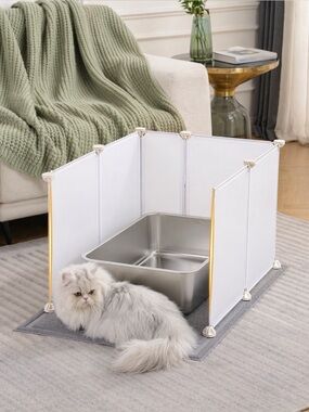 Cat Litter Box Enclosure Splash Guard – New in Box (Damaged Packaging)